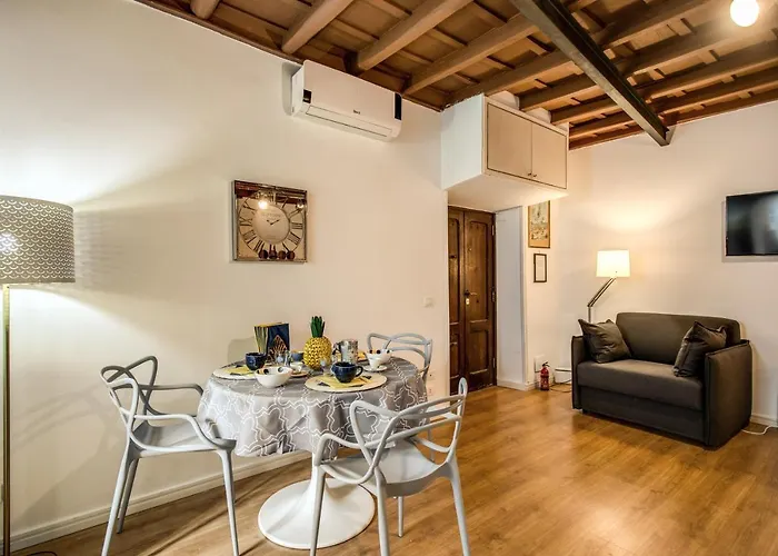 4c Colosseo Holidays Apartment *